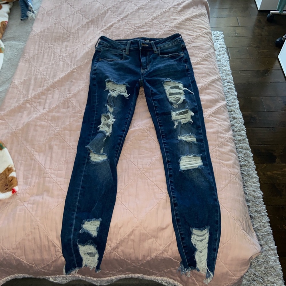 American Eagle Ripped High Waisted Jeans